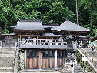 Risshaku-ji_Okunoin_20130803.jpg